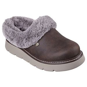 Brand New W/ Box Bobs from Skechers Women's Keepsakes Lite - Slippers  Size 10